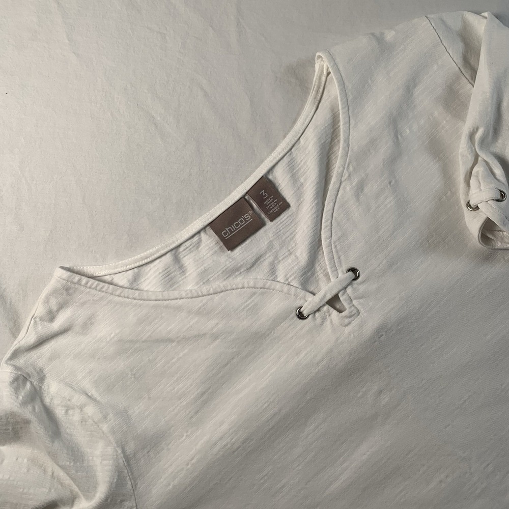 Chico's Women's Size 3 (XL/16) White‎ Cotton V-Neck Pullover Top Scallop Sleeve